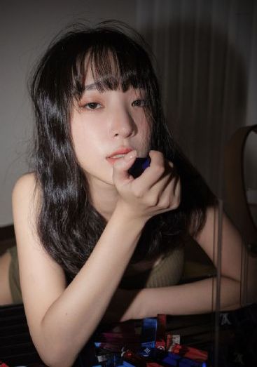 年轻的嫂子中文字幕