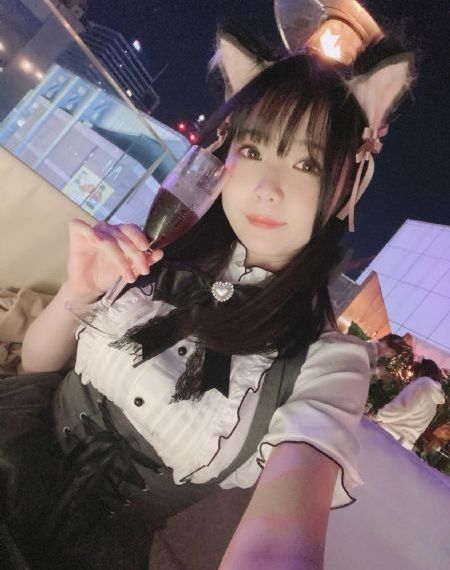 台湾45分钟裸体内衣秀