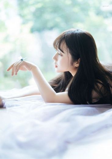 年轻的小婊2中文版