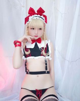 丰满的大胸女朋友3在线看