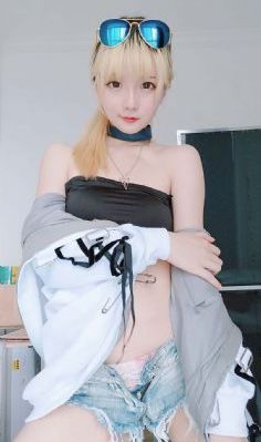 全篇肉高h秘书被c办公室白
