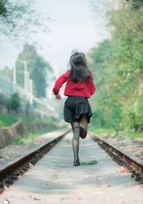 善良的妈妈的朋友