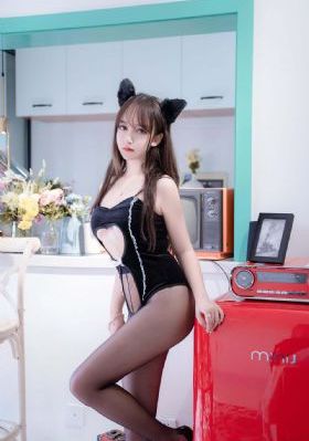 《美丽小蜜桃》电影