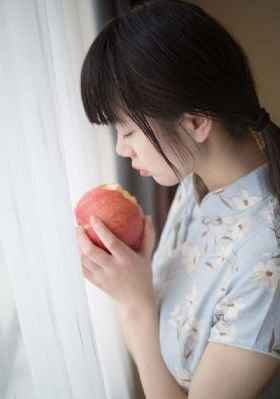 她引神明坠落