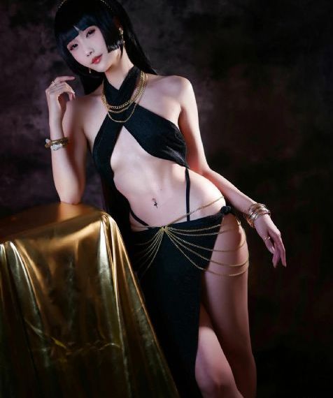 绝美剑仙张开玉腿呻吟小说