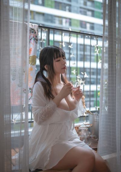 秋霞飘花电影网