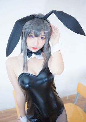 边吃奶边摸叫床高潮