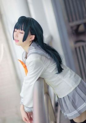 秋霞精品