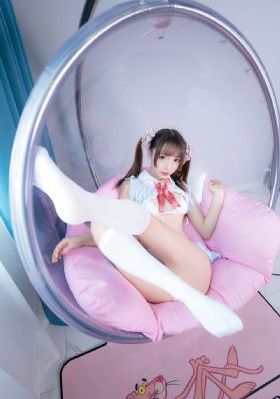 一面亲上边一面膜下边的免费